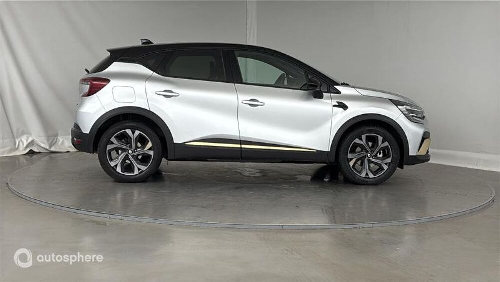 Captur 1.6 E-Tech hybride 145ch Engineered 2023 occasion 57000 Metz