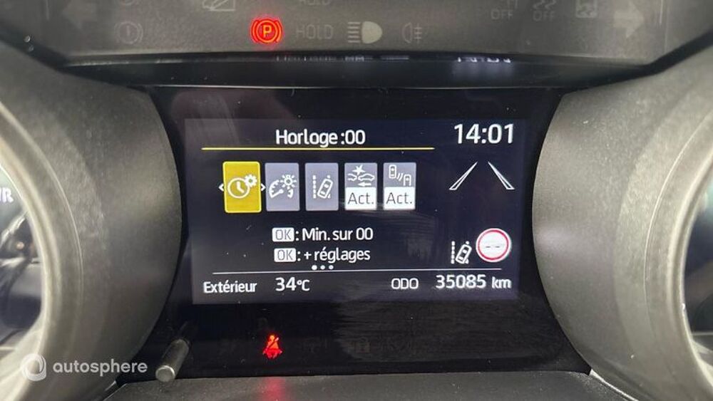 Yaris Cross 116h Design MY22 2023 occasion 69200 V&eacute;nissieux