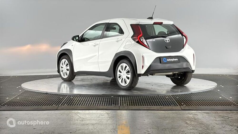 Aygo 1.0 VVT-i 72ch Dynamic S-CVT MY23 2023 occasion 69200 V&eacute;nissieux