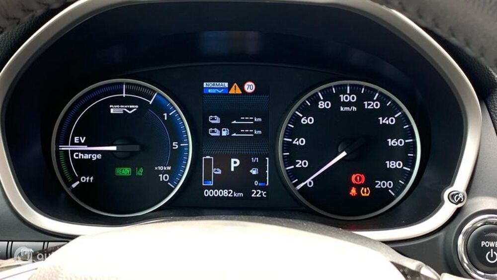 Eclipse Cross 2.4 MIVEC PHEV 188ch Business 4WD 2023 2024 occasion 08000 Charleville-M&eacute;zi&egrave;res