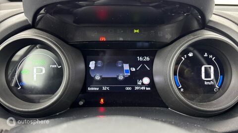 Yaris Cross 116h Design MY22 2023 occasion 74330 &Eacute;pagny Metz Tessy