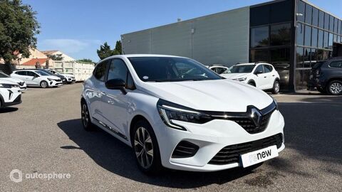 Clio 1.6 E-Tech hybride 145ch Evolution 2023 occasion 13800 ISTRES
