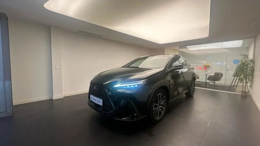 NX 450h+ Executive 4WD MY24 2023 occasion 92300 Levallois-Perret
