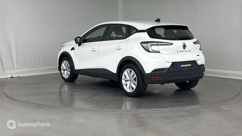 Captur 1.6 E-Tech full hybrid 145ch Evolution 2025 occasion 62800 Li&eacute;vin
