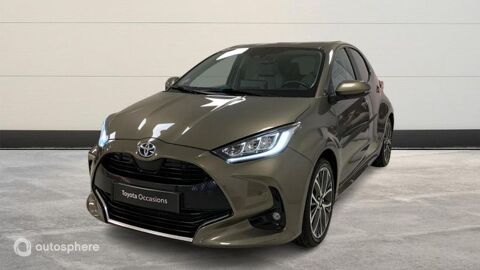 Toyota Yaris 116h Iconic 5p MY22 2023 occasion V&eacute;nissieux 69200