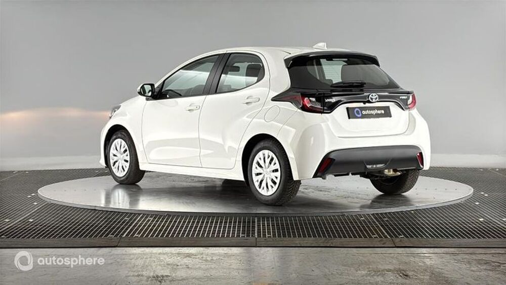 Yaris 116h Dynamic 5p MY22 2023 occasion 74330 &Eacute;pagny Metz Tessy