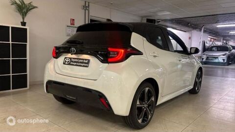 Yaris 130h Collection 5p MY25 2026 occasion 69200 V&eacute;nissieux