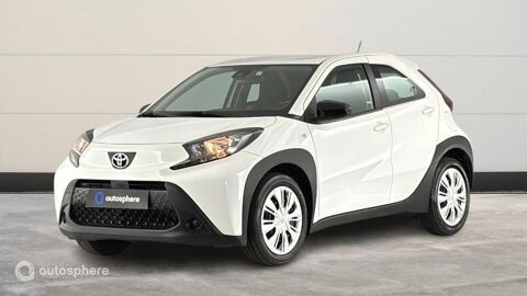 Toyota Aygo 1.0 VVT-i 72ch Dynamic 2023 occasion V&eacute;nissieux 69200