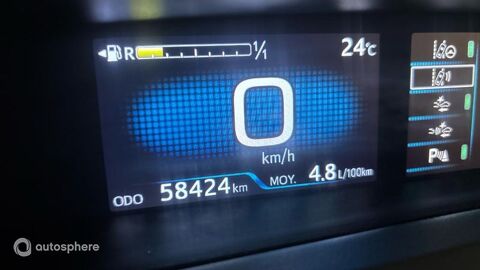 Prius 122h Lounge 2016 occasion 75005 Paris
