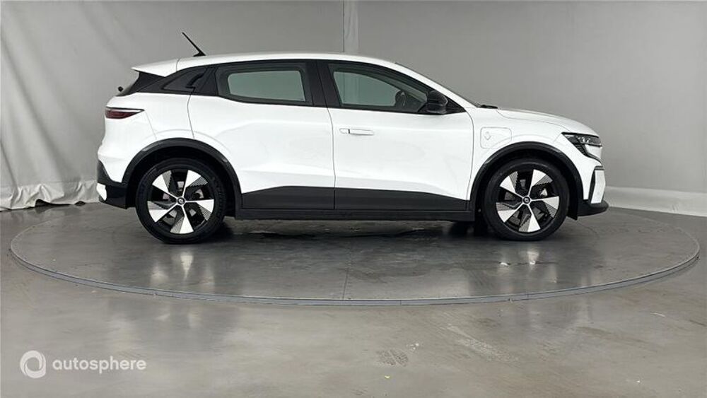 M&eacute;gane E-Tech Electric EV40 130ch Equilibre standard charge 2023 occasion 62000 Arras