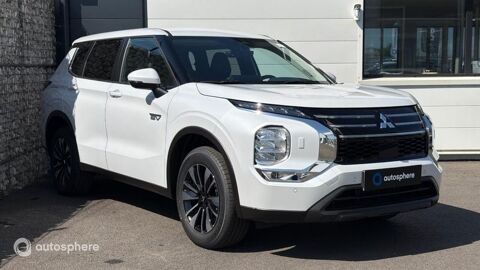 Outlander 2.4 PHEV 306ch Invite+ 4WD 2025 occasion 77100 Meaux