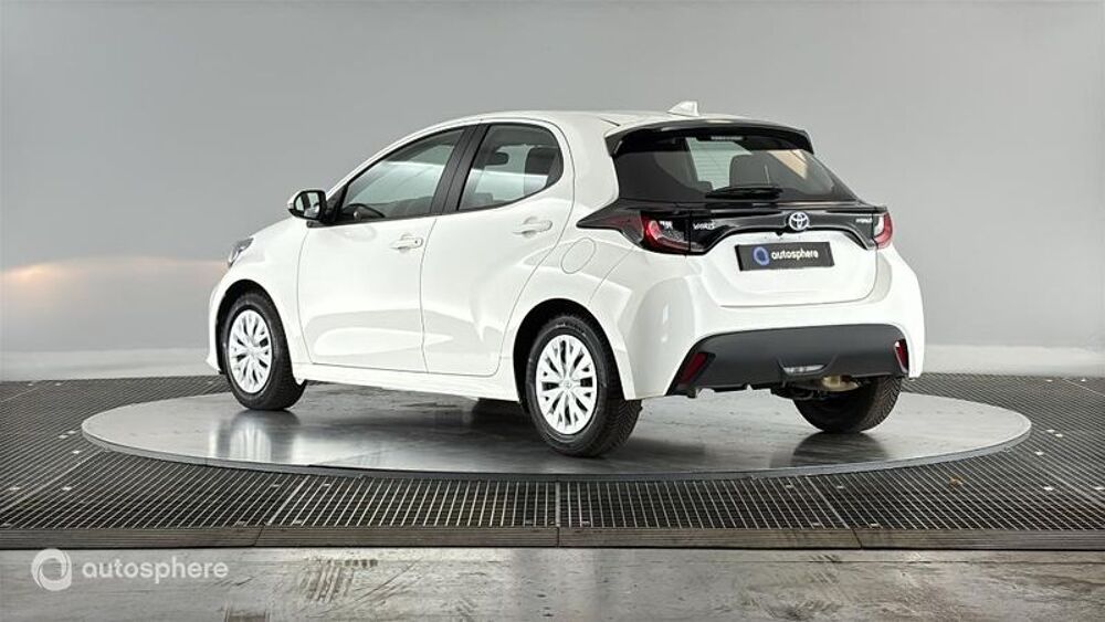Yaris 116h Dynamic 5p MY22 2023 occasion 01120 DAGNEUX