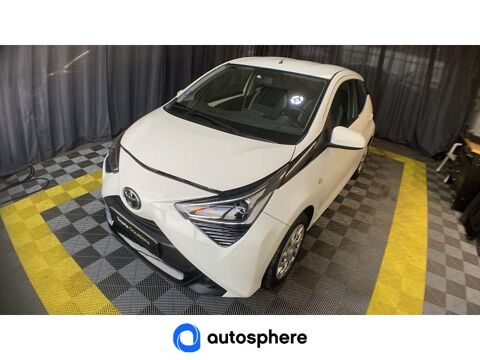 Toyota Aygo 1.0 VVT-i 72ch x-play x-app 5p MC18 2019 occasion Épagny Metz Tessy 74330