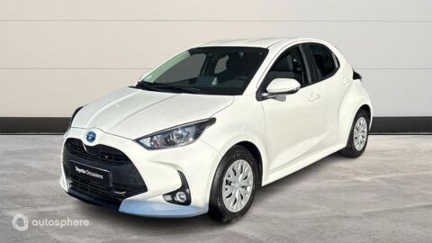 Toyota Yaris 116h Dynamic Business 5p + Programme Beyond Zero Academy MY2 2022 occasion Nanterre 92000