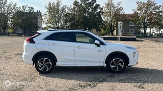 Eclipse Cross 2.4 MIVEC PHEV 188ch Instyle 4WD 2023 2024 occasion 54800 JARNY