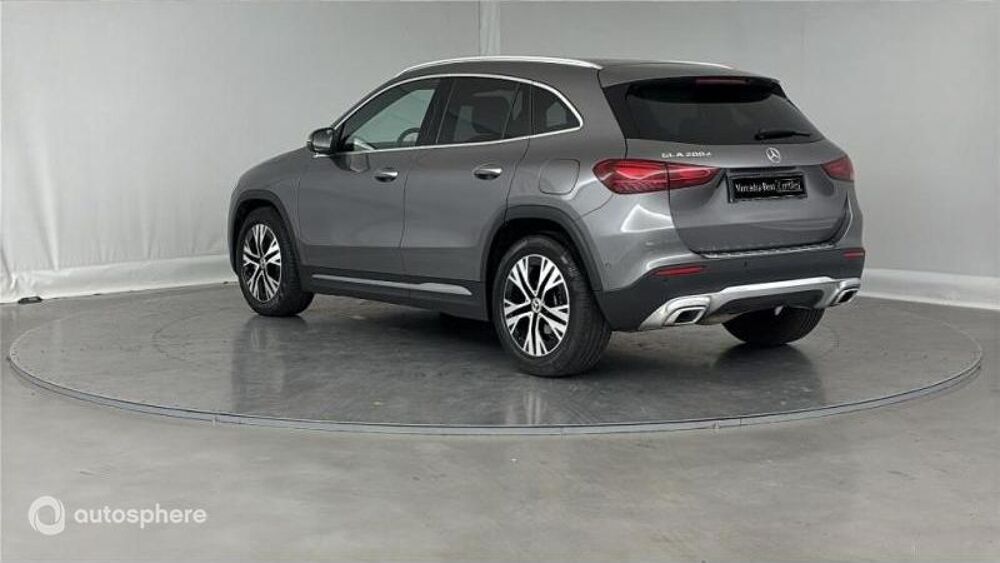 Classe GLA 200 d 150ch AMG Line 8G-DCT 4Matic 2023 occasion 80136 Rivery