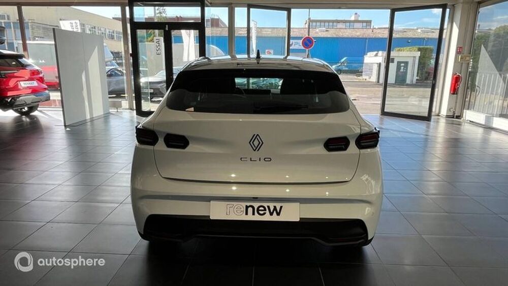 Clio 1.2 TCe 115ch Evolution + 2026 occasion 94000 Cr&eacute;teil