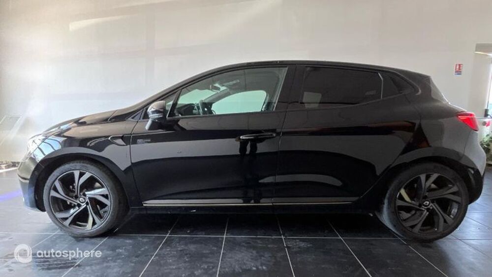 Clio 1.6 E-Tech hybride 145ch Engineered 2023 occasion 84120 Pertuis