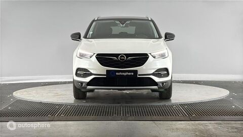 Grandland x Hybrid4 300ch Ultimate 2021 occasion 63000 Clermont-Ferrand