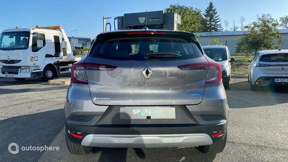Captur 1.6 E-Tech hybride 145ch Rive Gauche 2022 occasion 64000 PAU
