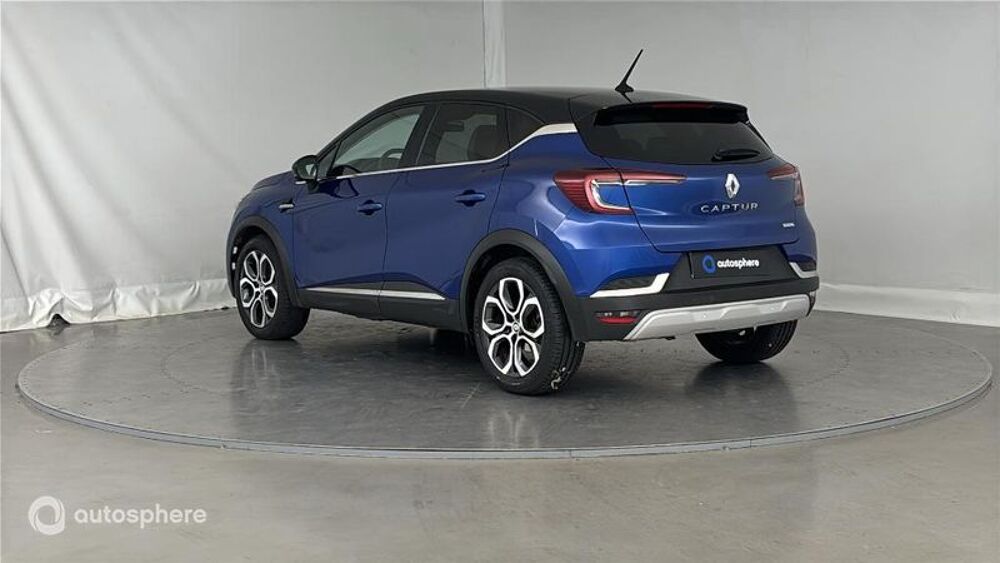 Captur 1.6 E-Tech hybride 145ch Intens -21 2022 occasion 59320 Sequedin