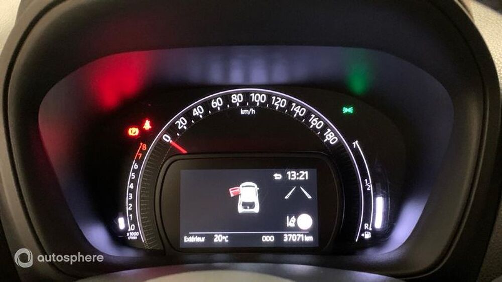 Aygo 1.0 VVT-i 72ch Design MY24 2024 occasion 69200 V&eacute;nissieux