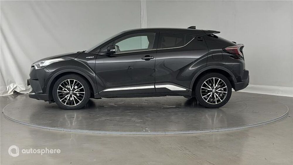C-HR 122h Distinctive 2WD E-CVT 2018 occasion 59494 Petite-For&ecirc;t