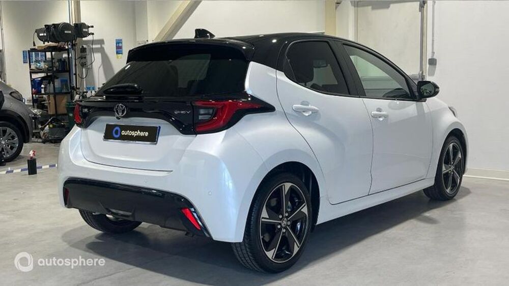 Yaris 130h Collection 5p MY25 2025 occasion 13300 SALON DE PROVENCE