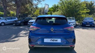 Clio 1.6 E-Tech 145ch full hybrid esprit Alpine 2023 occasion 13800 ISTRES