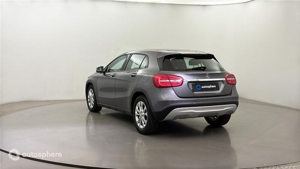 Classe GLA 200 d Fascination 2017 occasion 86000 Poitiers