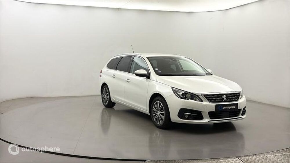 308 SW 1.2 PureTech 130ch S&S Allure Pack EAT8 2020 occasion 64200 Bassussarry