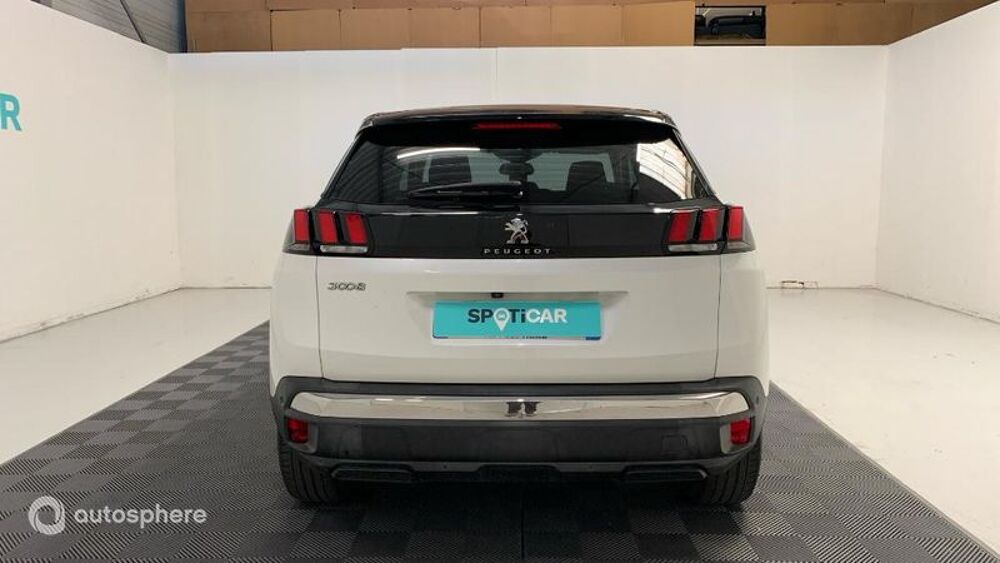 3008 1.2 PureTech 130ch Allure S&S EAT8 6cv 2019 occasion 84000 Avignon