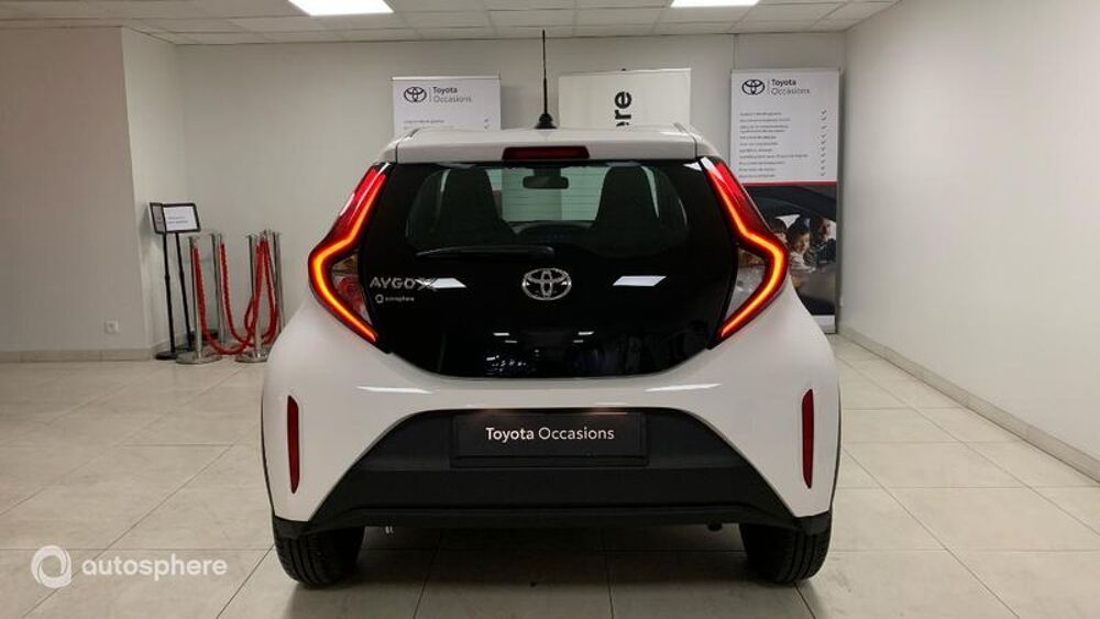 Aygo 1.0 VVT-i 72ch Dynamic MY24 2024 occasion 69200 V&eacute;nissieux