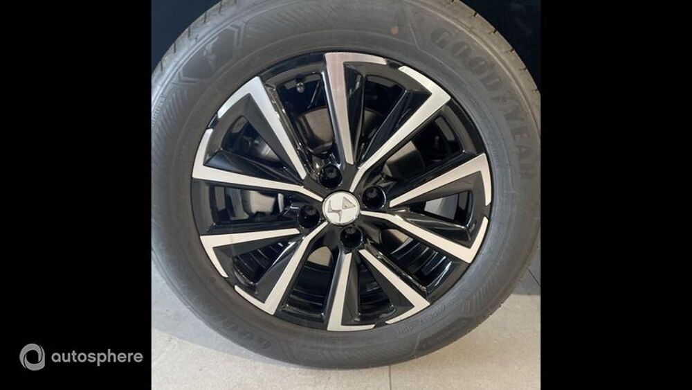 DS3 1.2 Hybride 145ch Pallas 2026 occasion 63000 Clermont-Ferrand