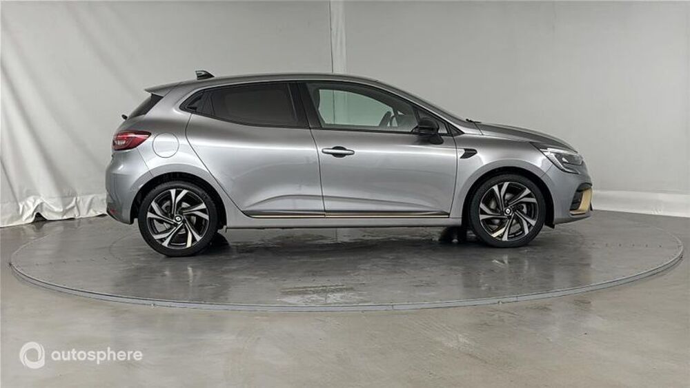 Clio 1.6 E-Tech hybride 145ch Engineered 2023 occasion 57100 Thionville