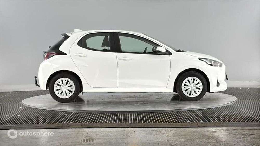 Yaris 116h Dynamic 5p MY22 2023 occasion 74330 &Eacute;pagny Metz Tessy