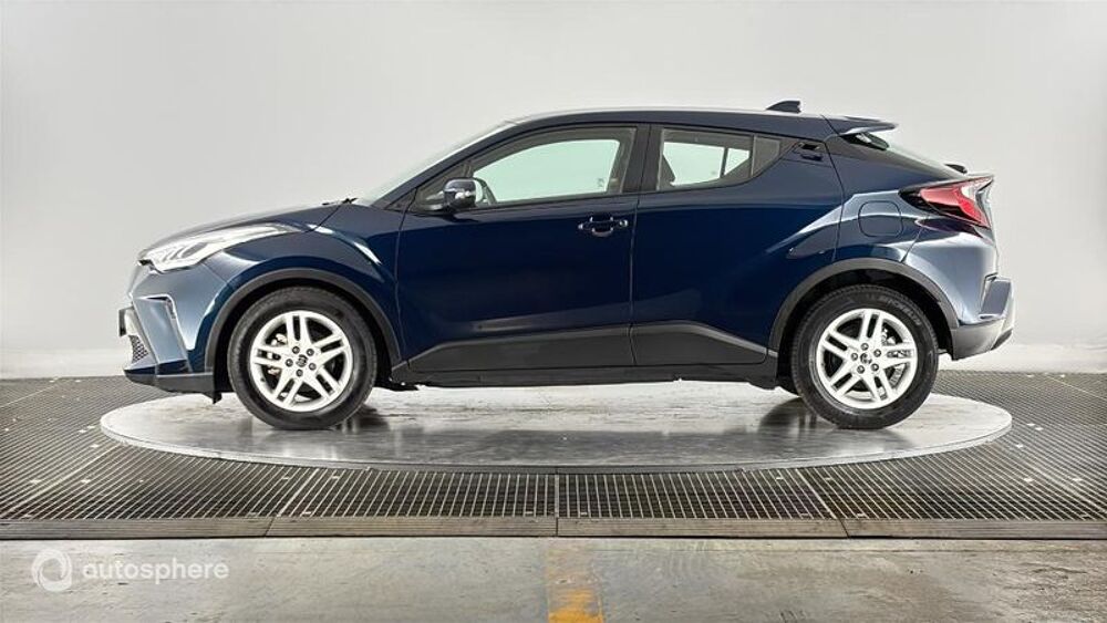 C-HR 1.8 Hybride 122ch Dynamic Ultimate E-CVT 2023 occasion 69200 V&eacute;nissieux