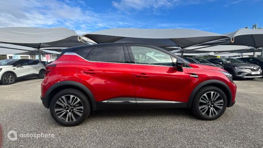 Captur 1.3 TCe mild hybrid 160ch Iconic EDC 2023 occasion 73230 Saint-Alban-Leysse