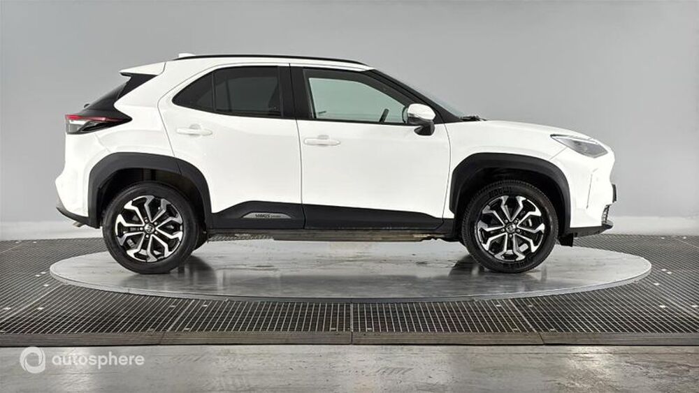 Yaris Cross 116h Design MY22 2023 occasion 69410 Champagne-au-Mont-d'Or