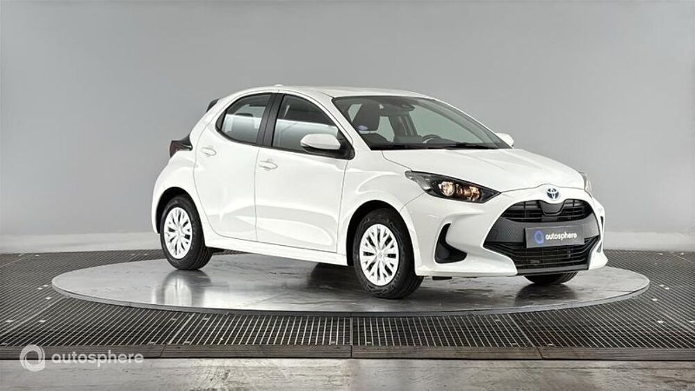 Yaris 116h Dynamic 5p MY22 2023 occasion 74330 &Eacute;pagny Metz Tessy