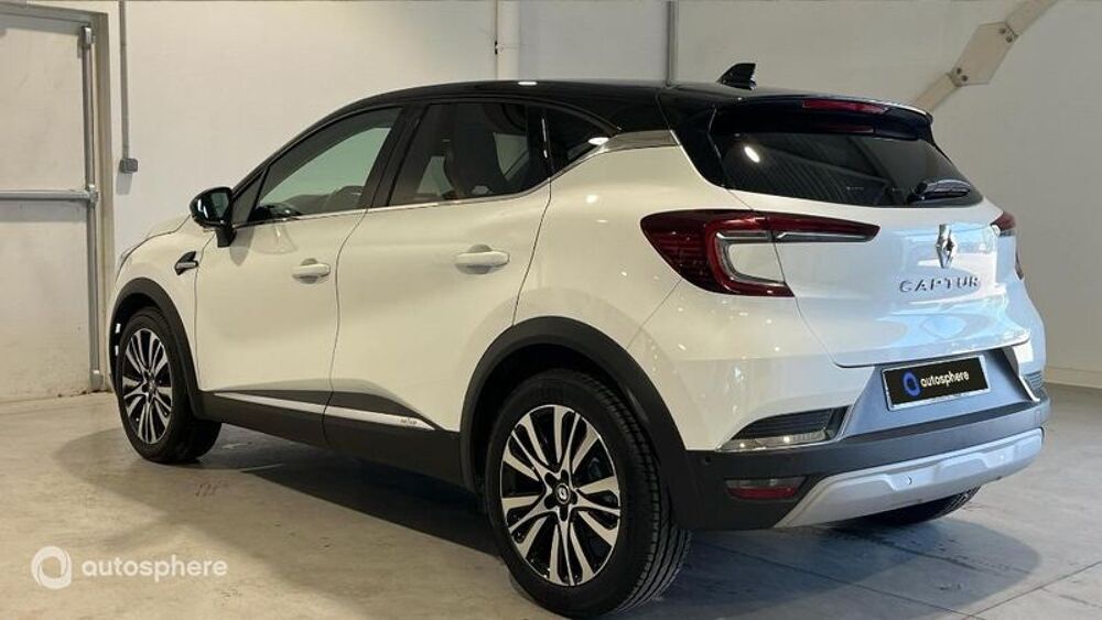 Captur 1.3 TCe 140ch FAP Initiale Paris EDC - 21 2022 occasion 13700 Marignane
