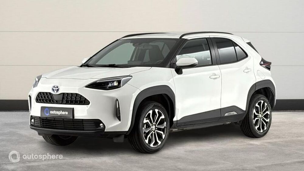 Yaris Cross 116h Design MY22 2023 occasion 69200 V&eacute;nissieux