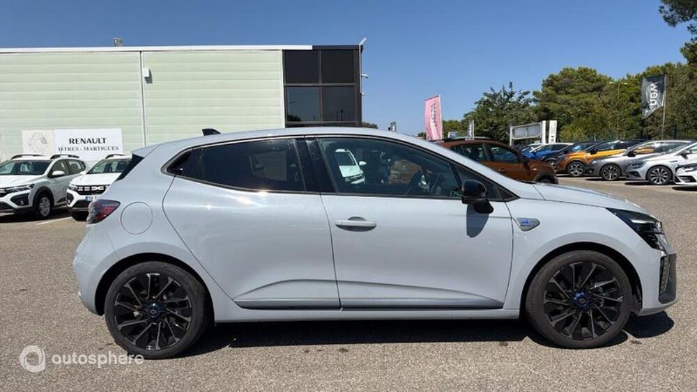 Clio 1.6 E-Tech 145ch full hybrid esprit Alpine 2023 occasion 13800 ISTRES