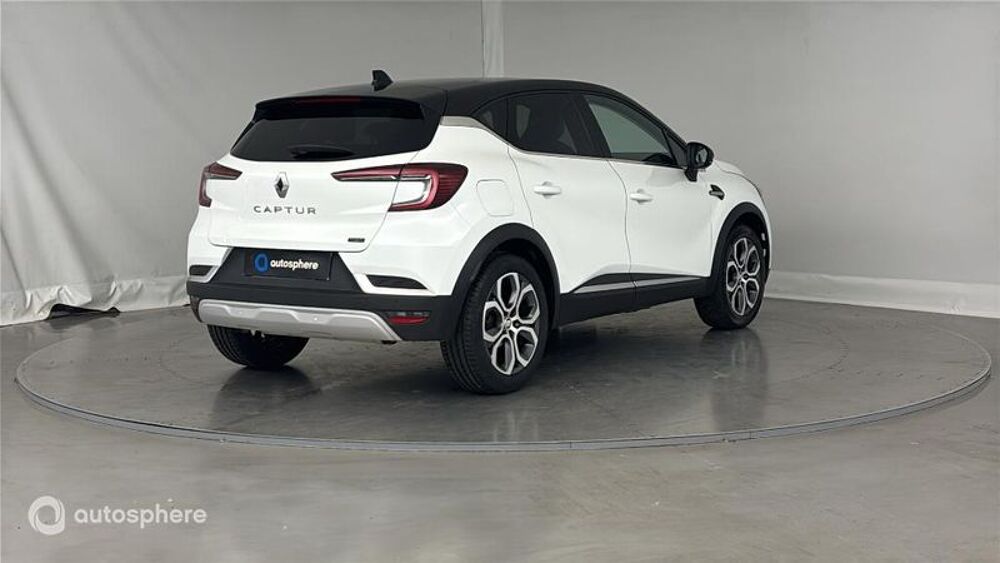 Captur 1.6 E-Tech hybride 145ch Techno 2023 occasion 51120 S&eacute;zanne