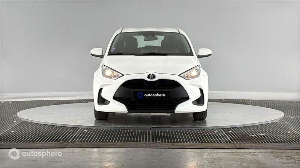 Yaris 116h Dynamic 5p MY22 2023 occasion 69200 V&eacute;nissieux