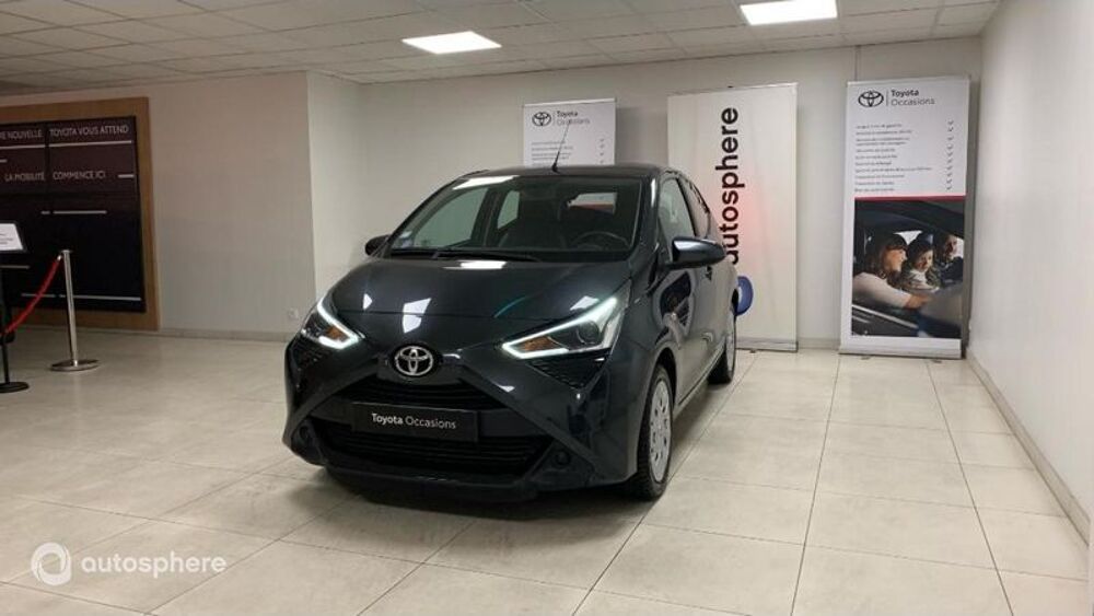 Aygo 1.0 VVT-i 72ch x-play 5P MY19 2020 occasion 69200 V&eacute;nissieux