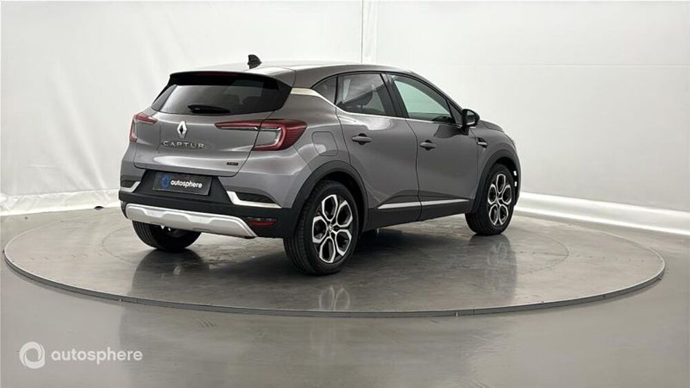 Captur 1.6 E-Tech hybride 145ch Techno 2023 occasion 51000 Ch&acirc;lons-en-Champagne