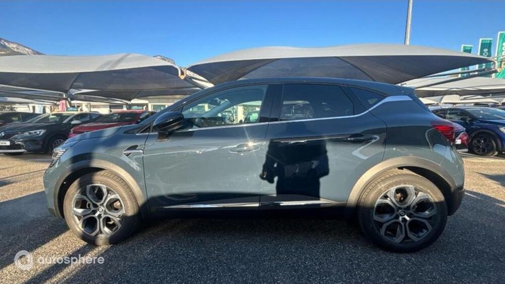Captur 1.6 E-Tech hybride 145ch Techno 2023 occasion 73230 Saint-Alban-Leysse