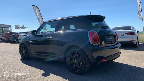 Cooper SE 184ch Essential BVA 5CV 2023 occasion 13700 Marignane