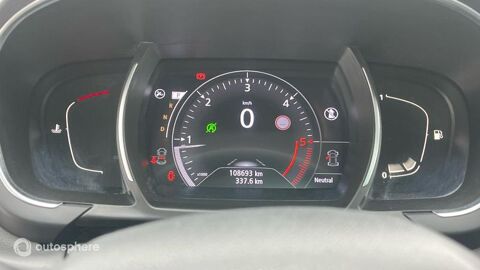 Sc&eacute;nic 1.7 Blue dCi 150ch Initiale Paris EDC 2019 occasion 64000 PAU
